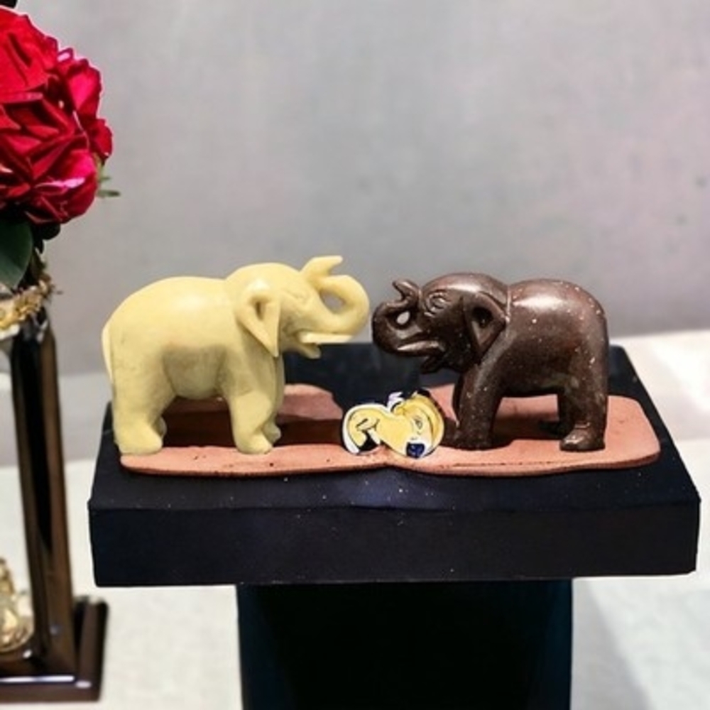 Hand Carved Stone Elephant Figurines Pair Natural Rock Sculpture Set Duo VG